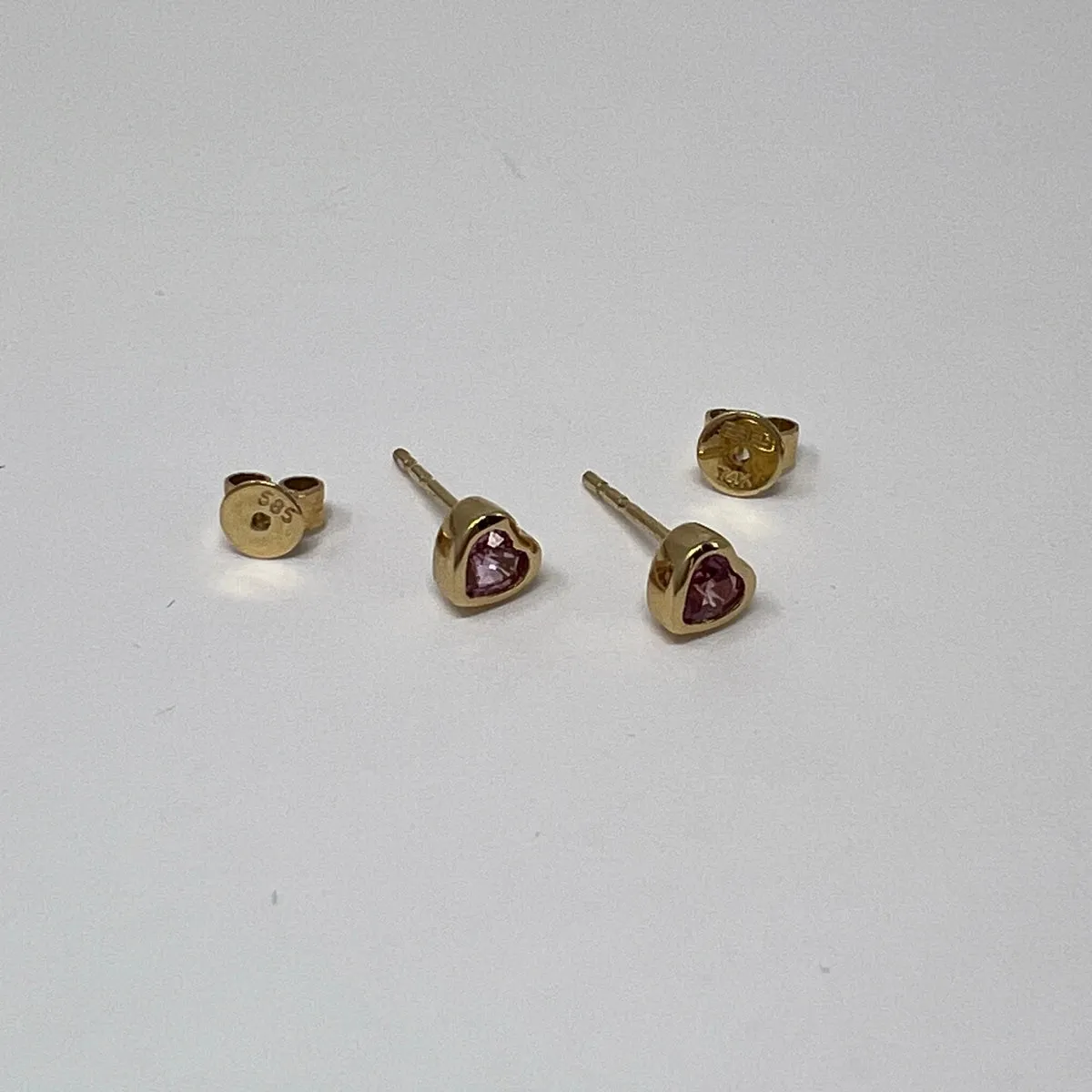 14K Gold Heart Shaped Stud Earrings with Pink Sapphire