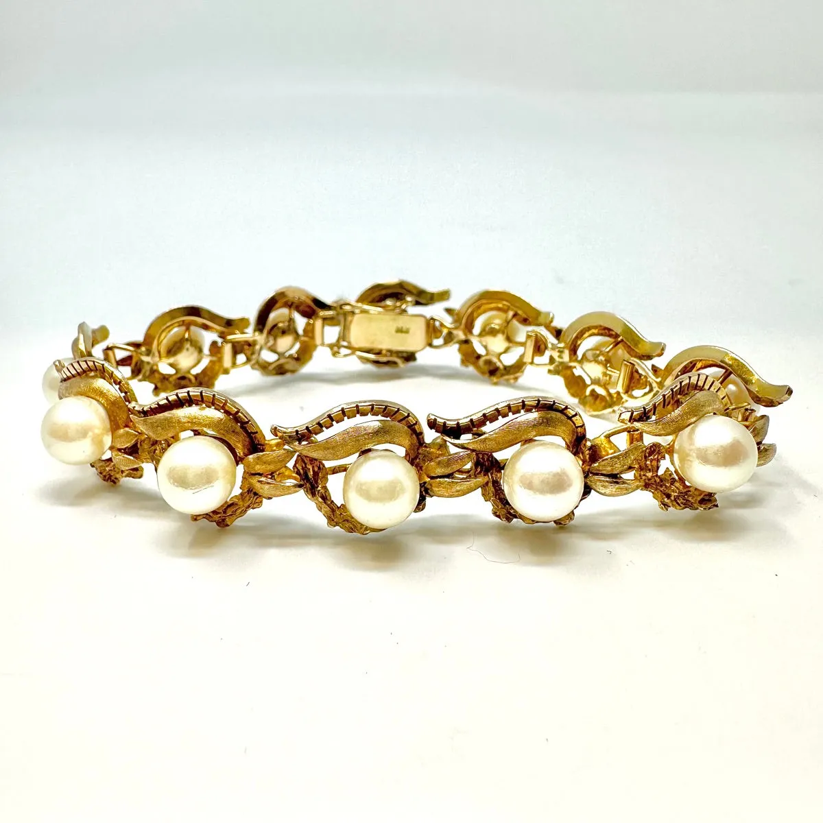 14K Gold Vintage Bracelet with Pearls