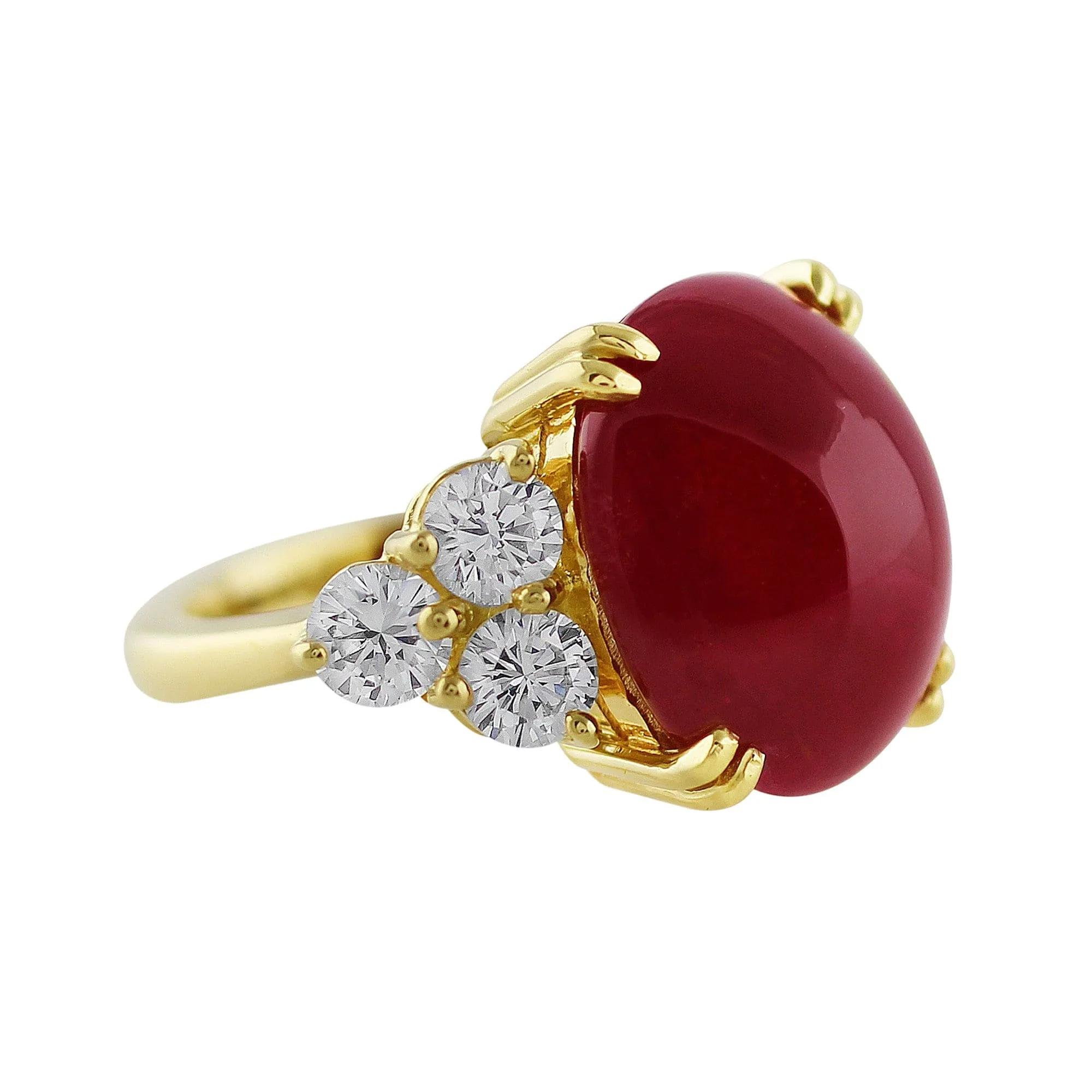 15ct Cabochon Ruby Ring