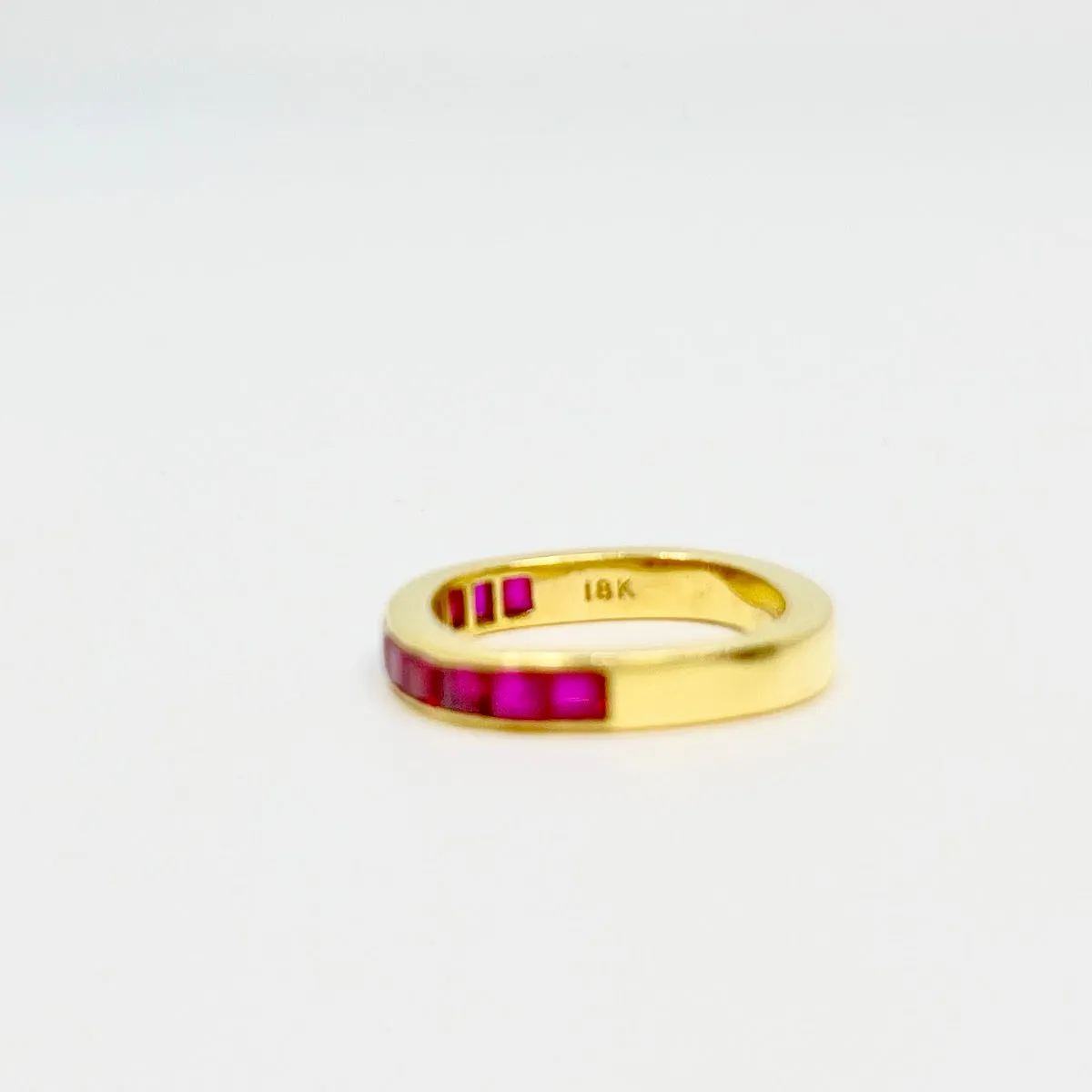 18K Gold Ring with 11 Square Rubies