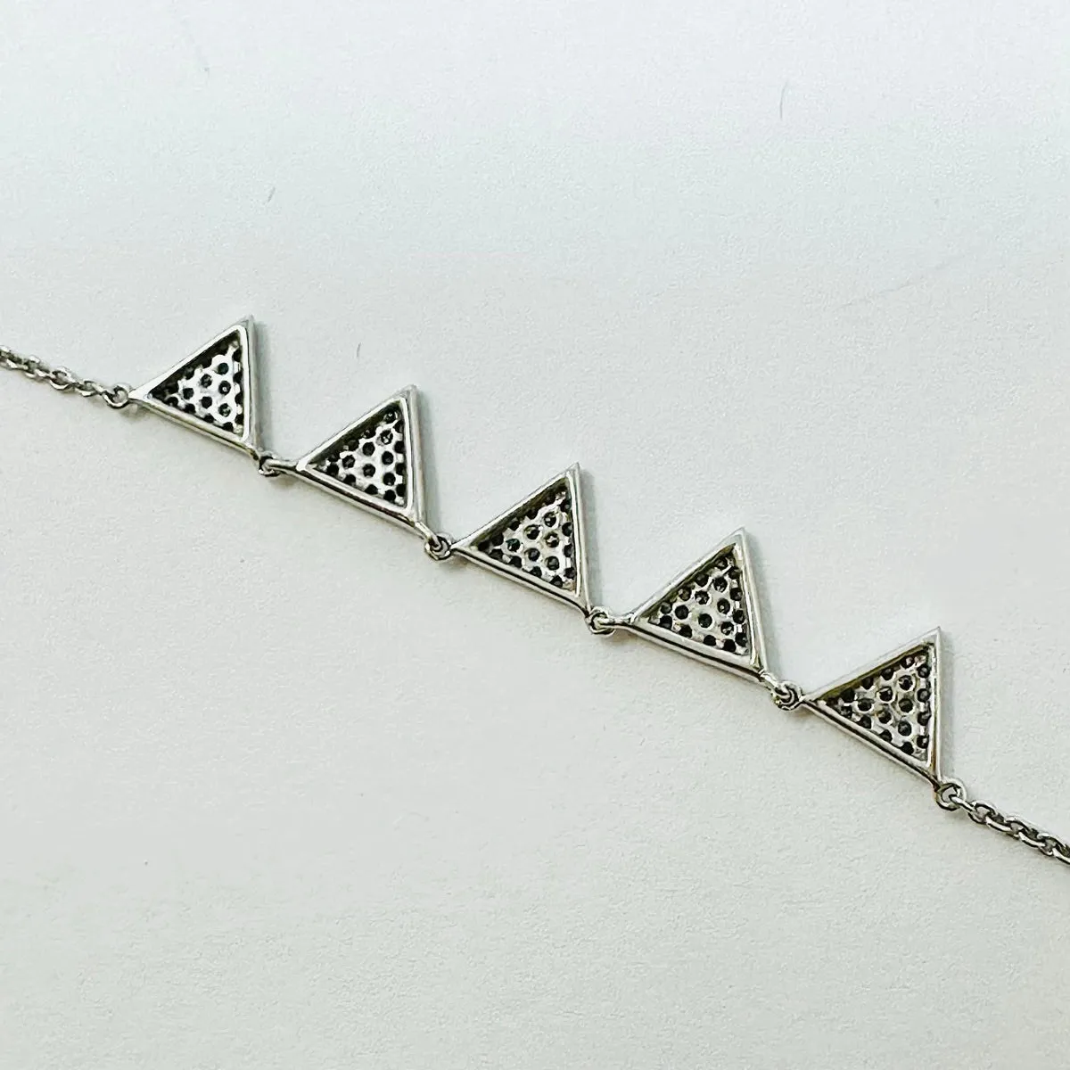 18K White Gold Necklace with 5 Triangular Shaped Diamond Links