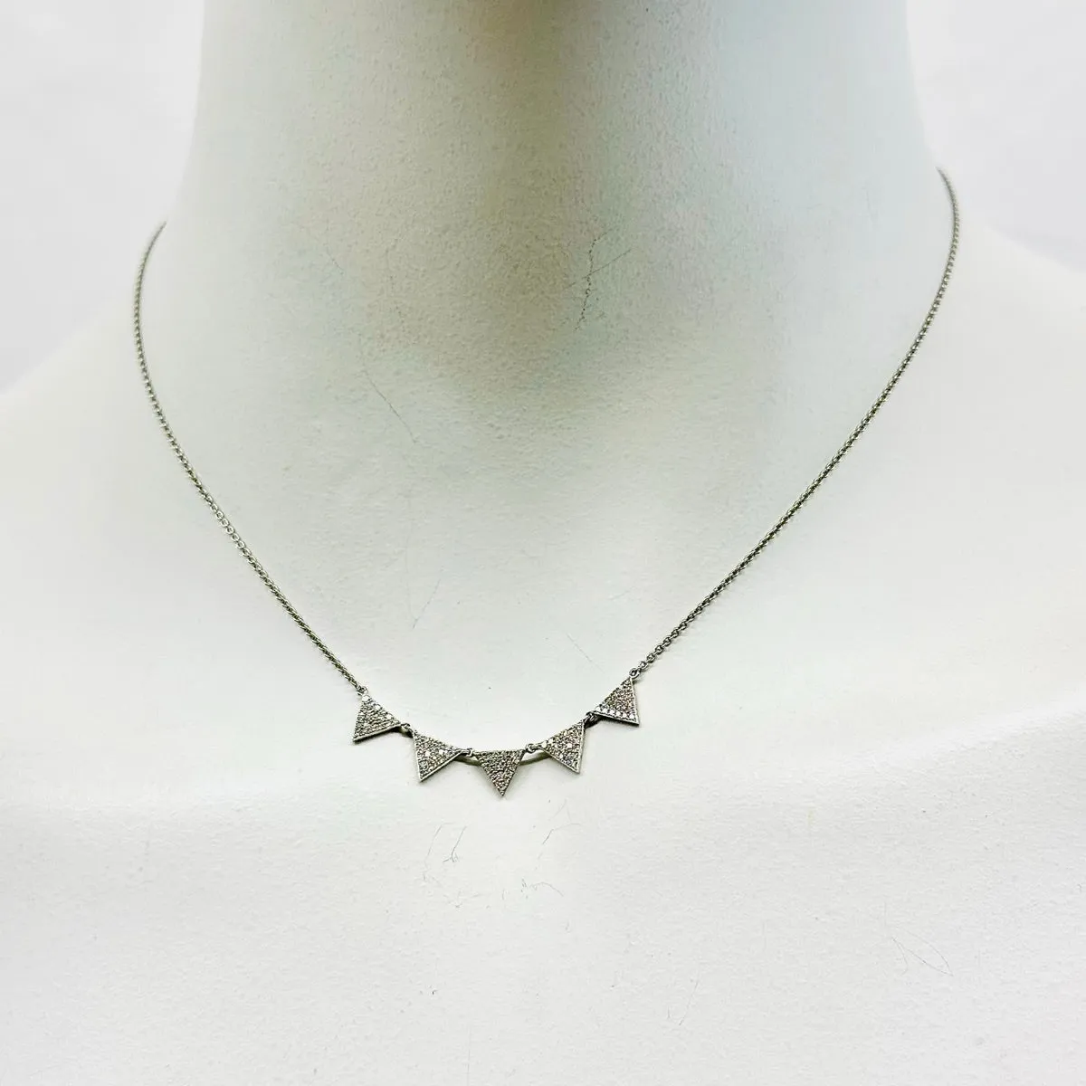 18K White Gold Necklace with 5 Triangular Shaped Diamond Links