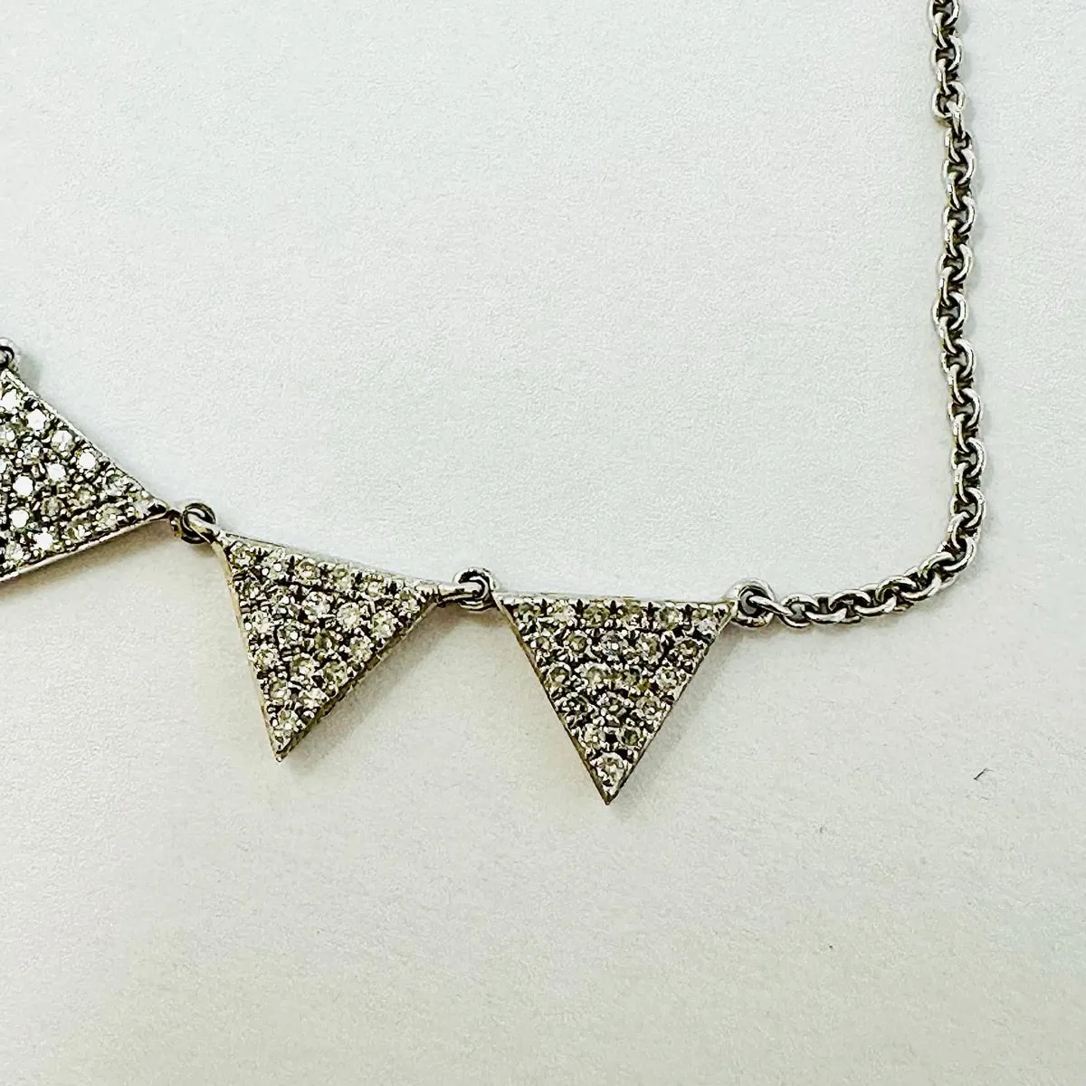 18K White Gold Necklace with 5 Triangular Shaped Diamond Links