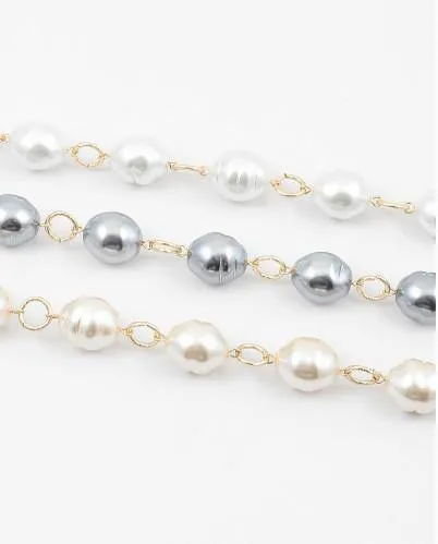 18" Large Pearl Stations on Gold Chain Necklace