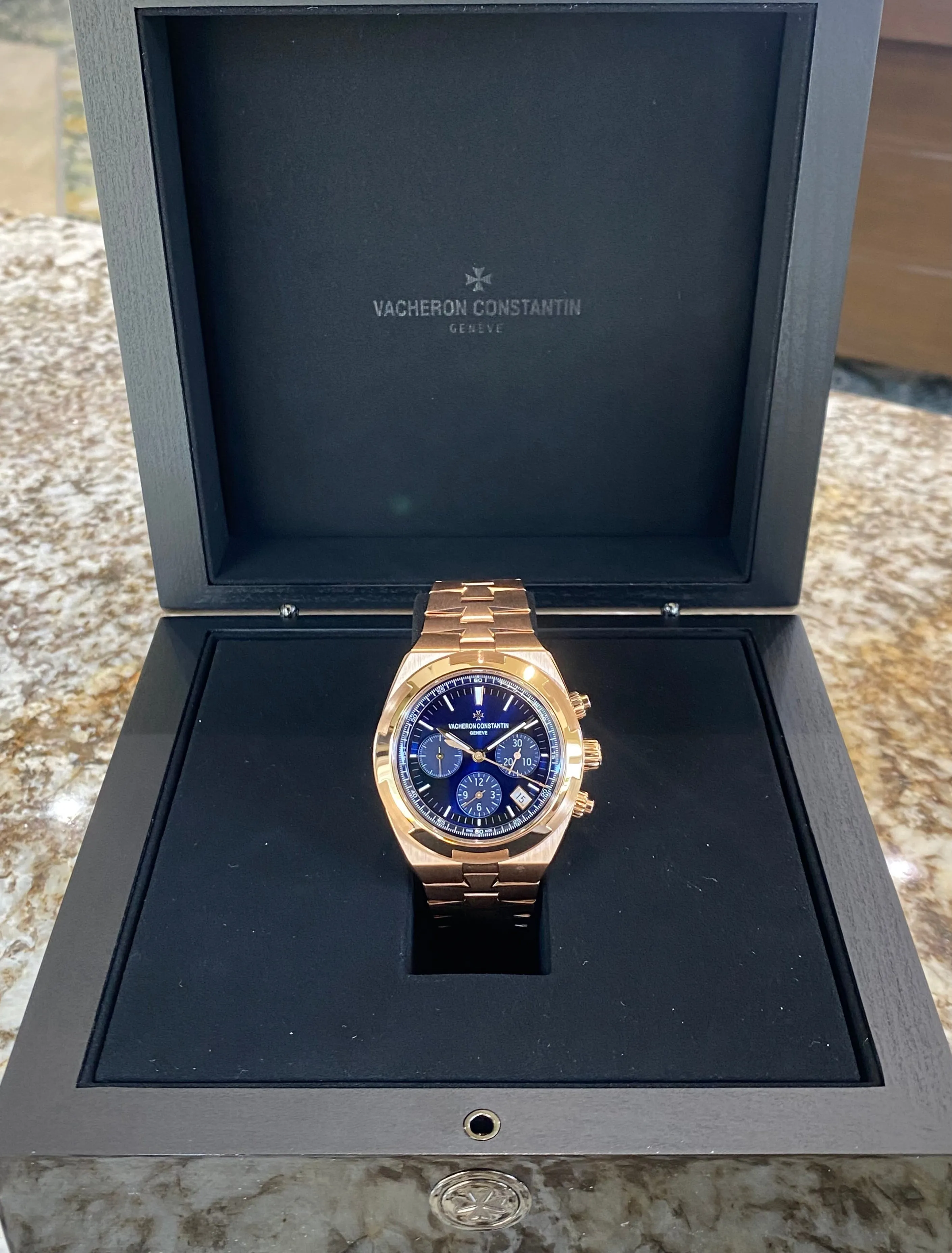 2023 Vacheron Constantin Overseas Chronograph 5500V