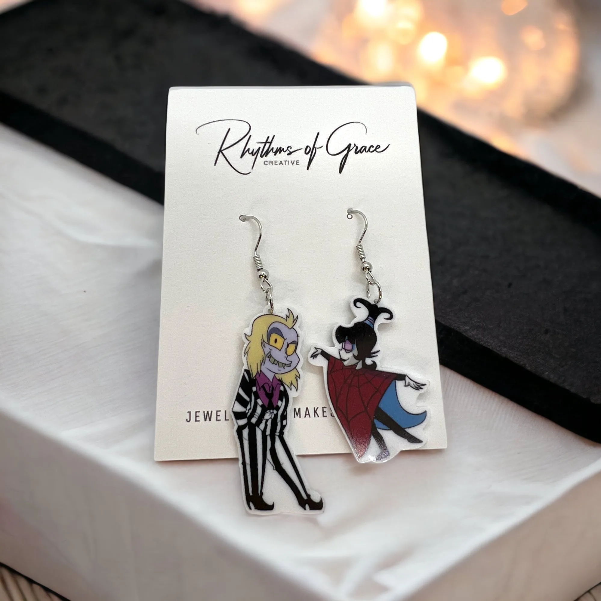 Beetlejuice Earrings - Lydia and Beetlejuice, Sandworm Earrings