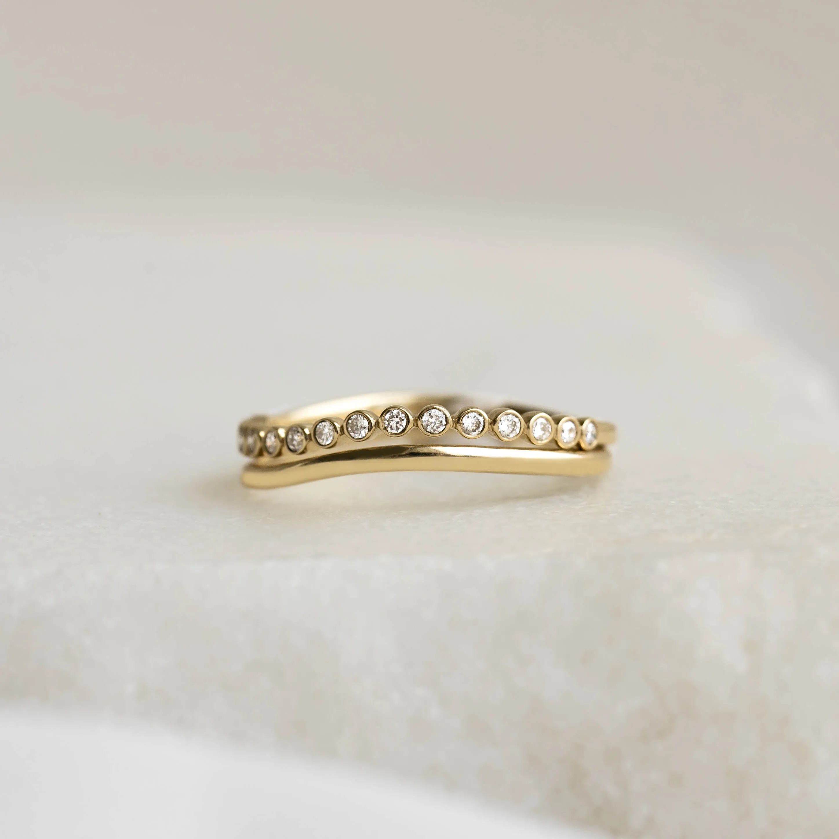 Diamond Wavy Ring 14k Gold - Amara