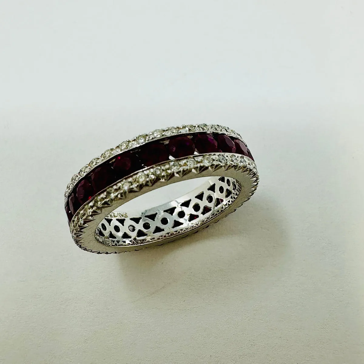 Favero 18K White Gold Eternity Ring with Ruby and Diamond