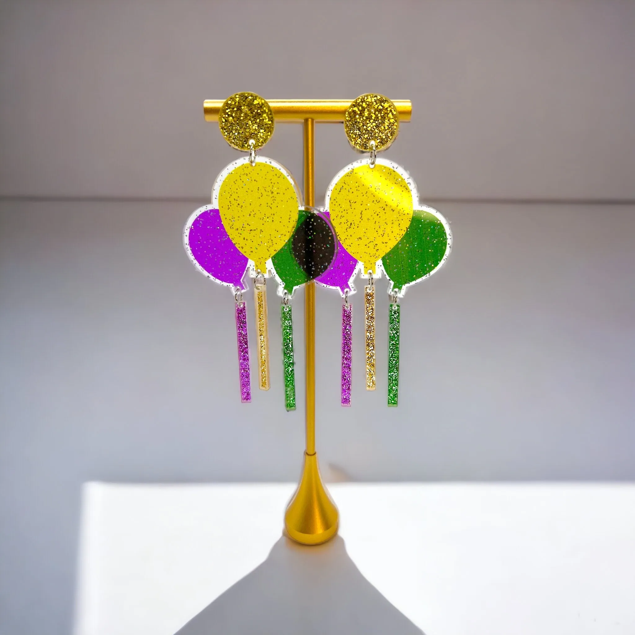 Mardi Gras Earrings - Purple Green Gold, Mardi Gras Mask, New Orleans, Mardi Gras Jewelry, Balloon Earrings, Mardi Gras Accessories