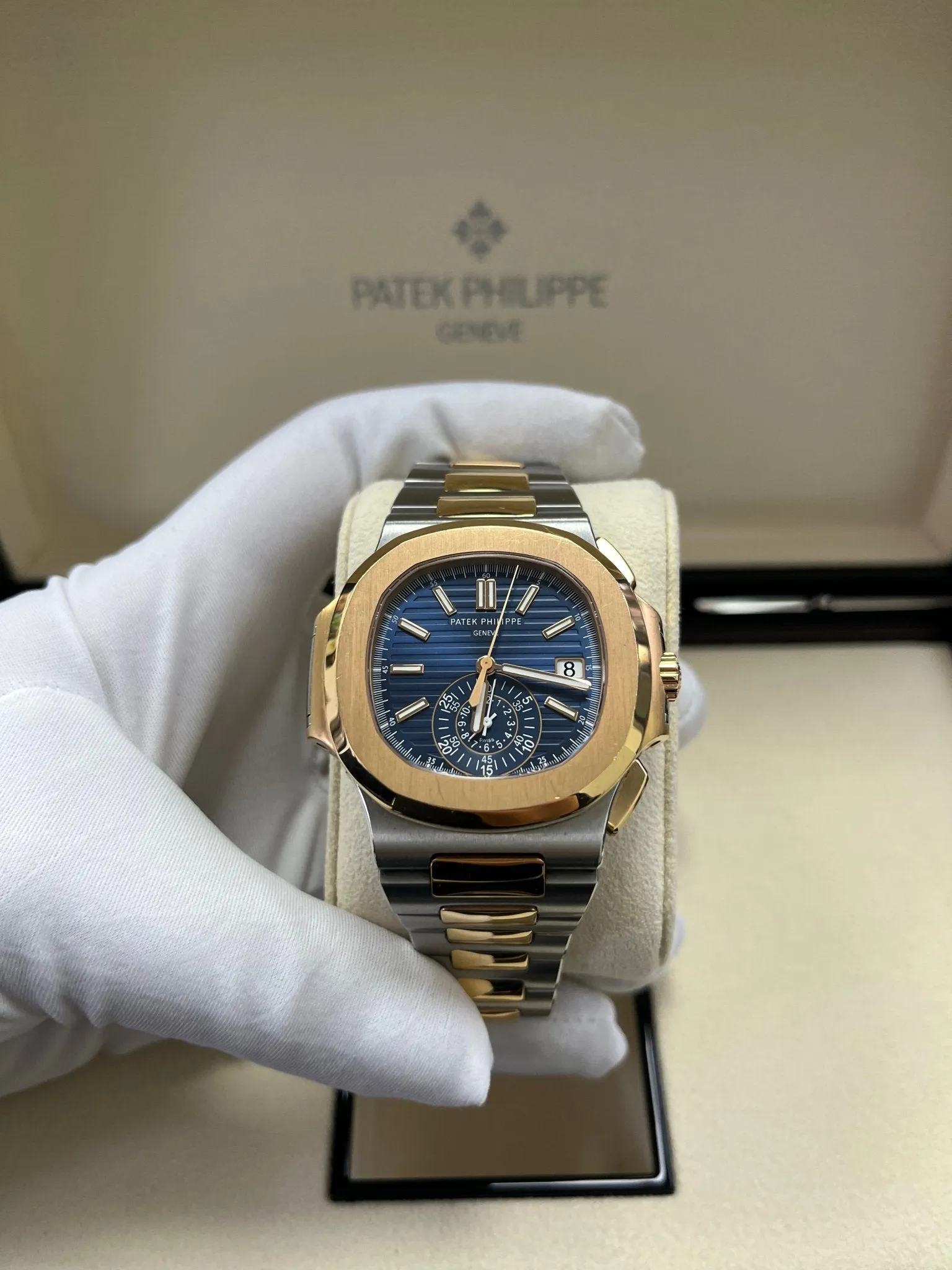 Patek Philippe Nautilus 40.5mm Two Tone Blue Gradient Dial (Ref # 5980/1AR-001)