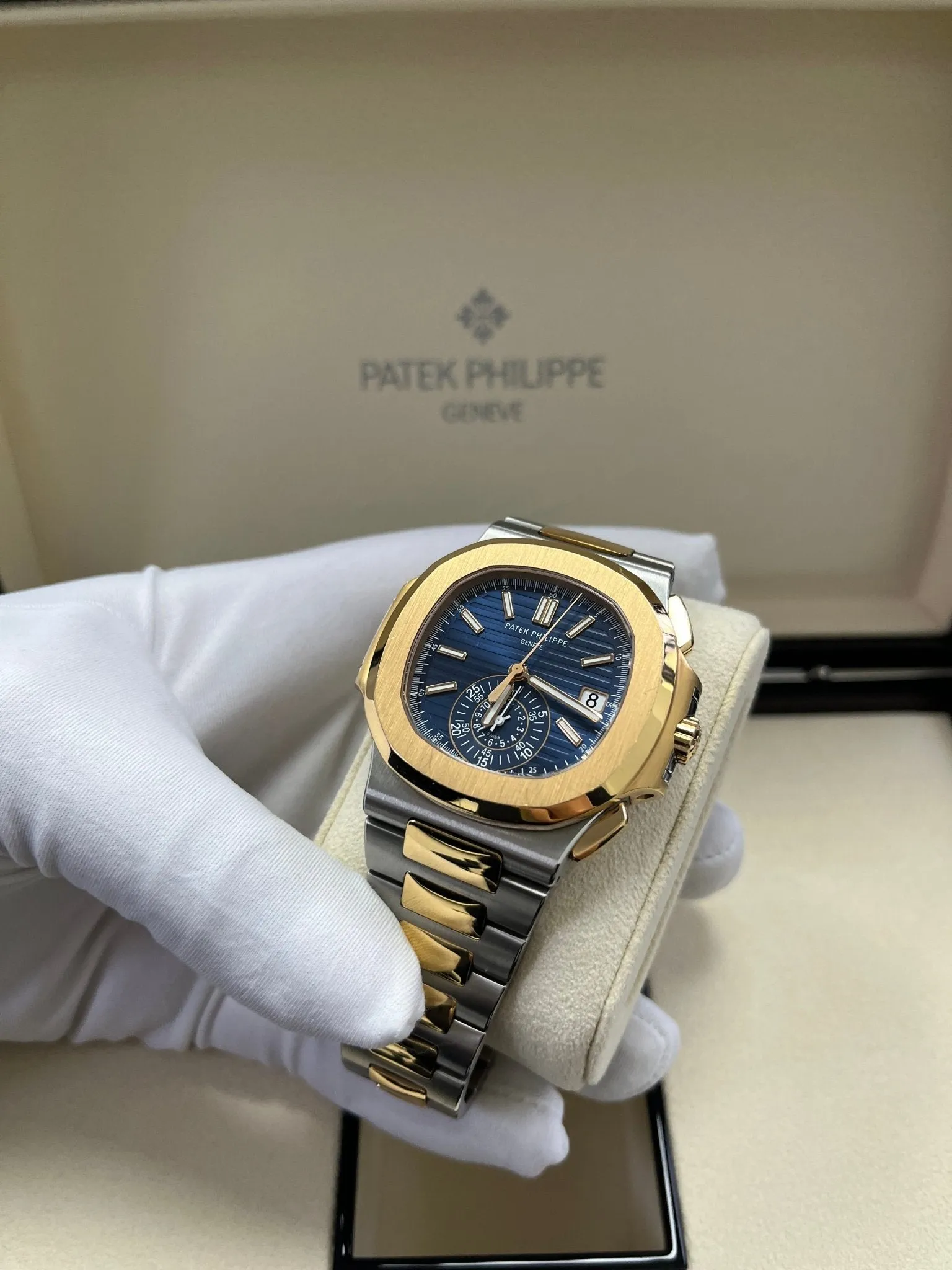 Patek Philippe Nautilus 40.5mm Two Tone Blue Gradient Dial (Ref # 5980/1AR-001)