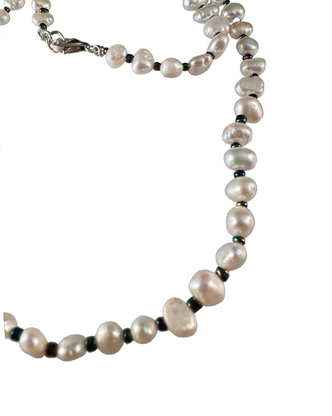 Pearl Beaded Necklace