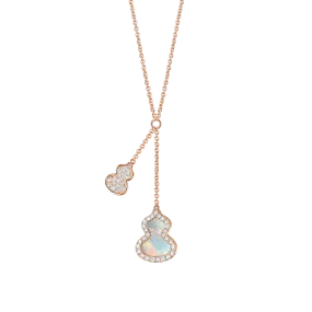 Petite Wulu Necklace Mother of Pearl