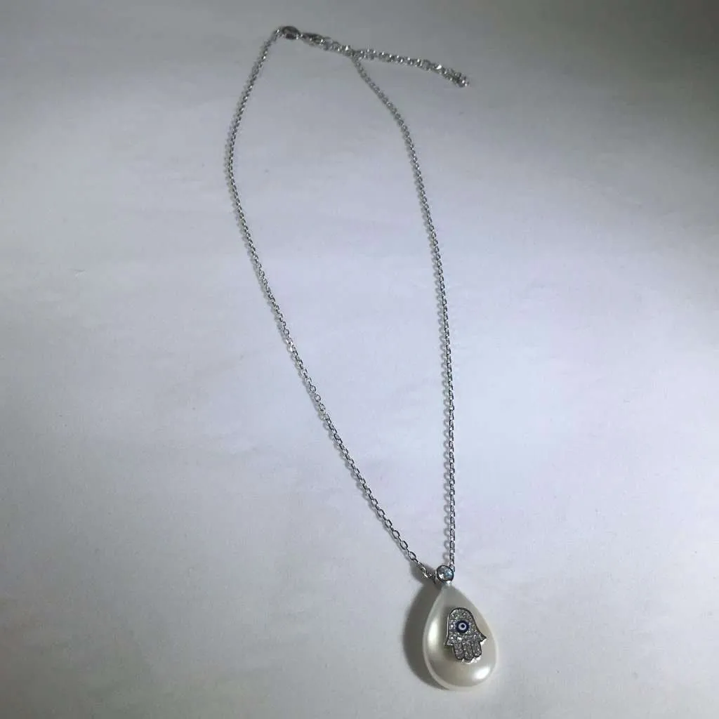 Teardrop Necklace