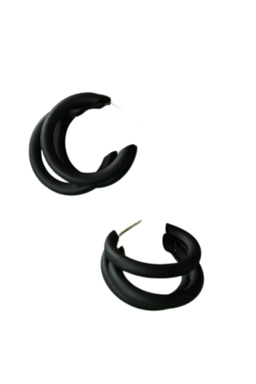 TRIPLE MATTE HOOP EARRINGS