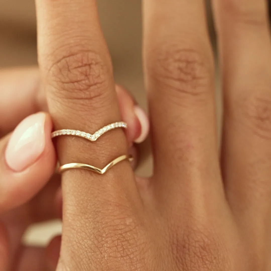 V Ring 14k Gold - Malva