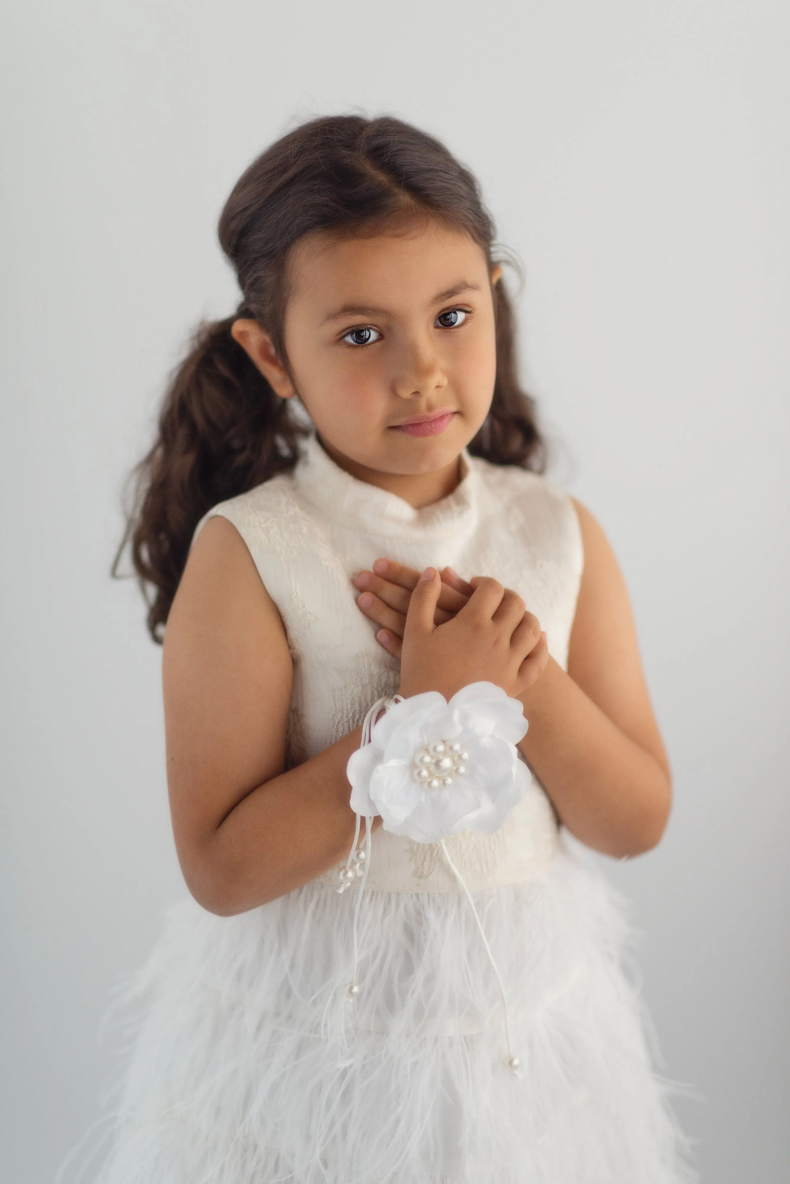 White Pearl Ceremony Flower Tie With Pearl Tassels