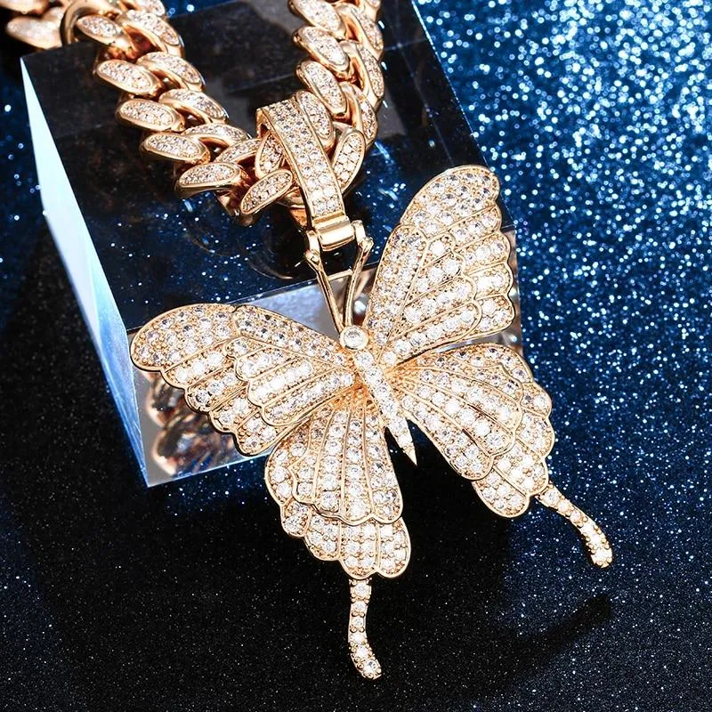 Women Butterfly Pendant Necklace Iced Out Link Chain Choker Necklace Bling Hip Hop Pendant Jewelry New Year Party Gifts